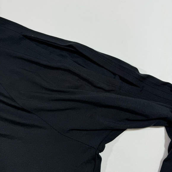 Athleta Cold Shoulder Top Long Sleeve Black Size Large - Picture 7 of 9